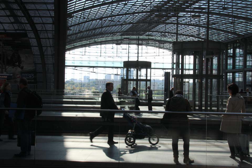 Hauptbahnhof Berlin, Aufzug, September 2011