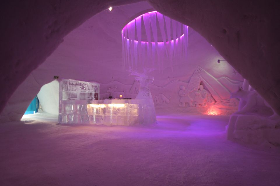 Die Lobby des Schneehotels von Kirkenes - März 2012