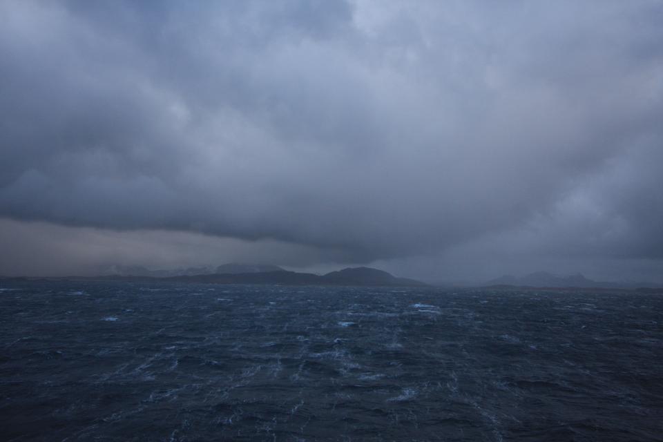 Schlechtwettertag auf der Hurtigruten - 10. März 2012
