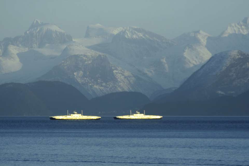 Hurtigruten: Die Fähren von Molde, 2. März 2012, by Lookabout's Wife