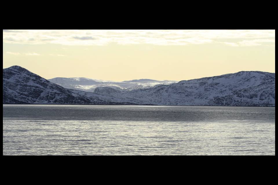 Hurtigruten, Tag 6: Auf dem Weg nach Honningsvag, Nordkap - 6. März 2012, Foto by Lookabouts Wife
