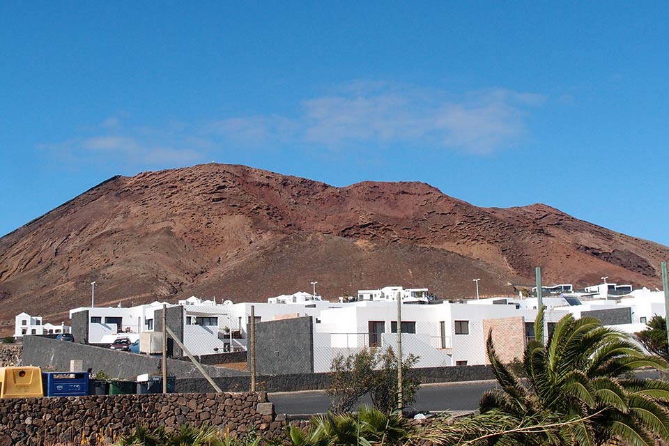 Lanzarote - Montana Roja, Hausberg der Playa Blanca - März 2014 - Olympus XZ-1