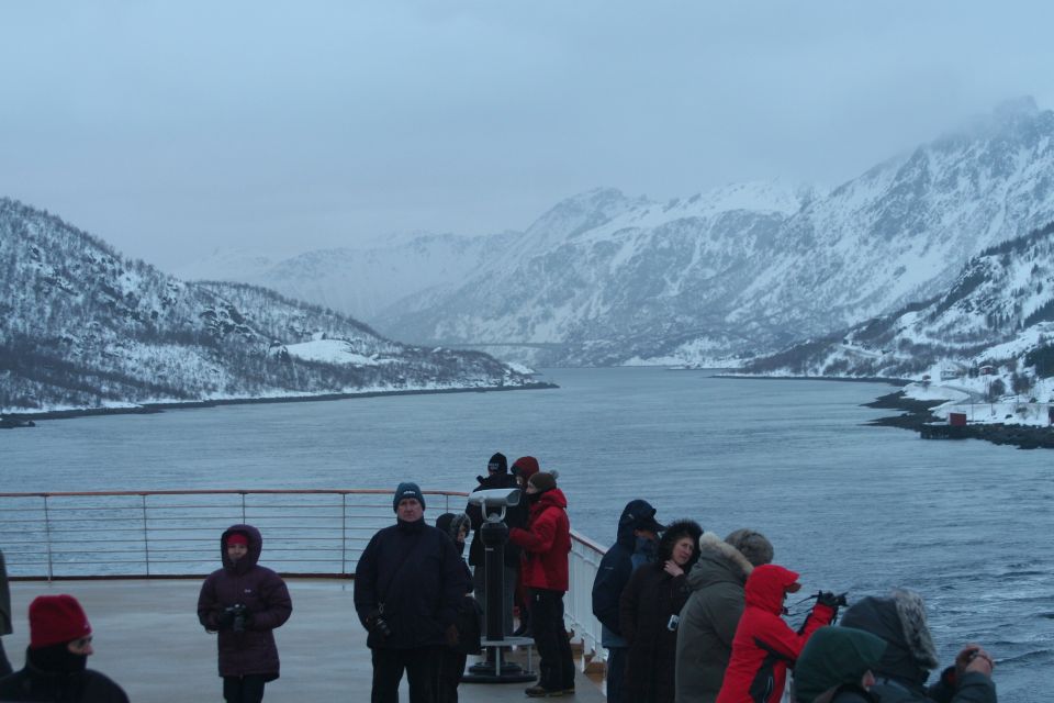Raftsund, Hurtigruten, abends am 9. März 2012, by Lookabouts Wife